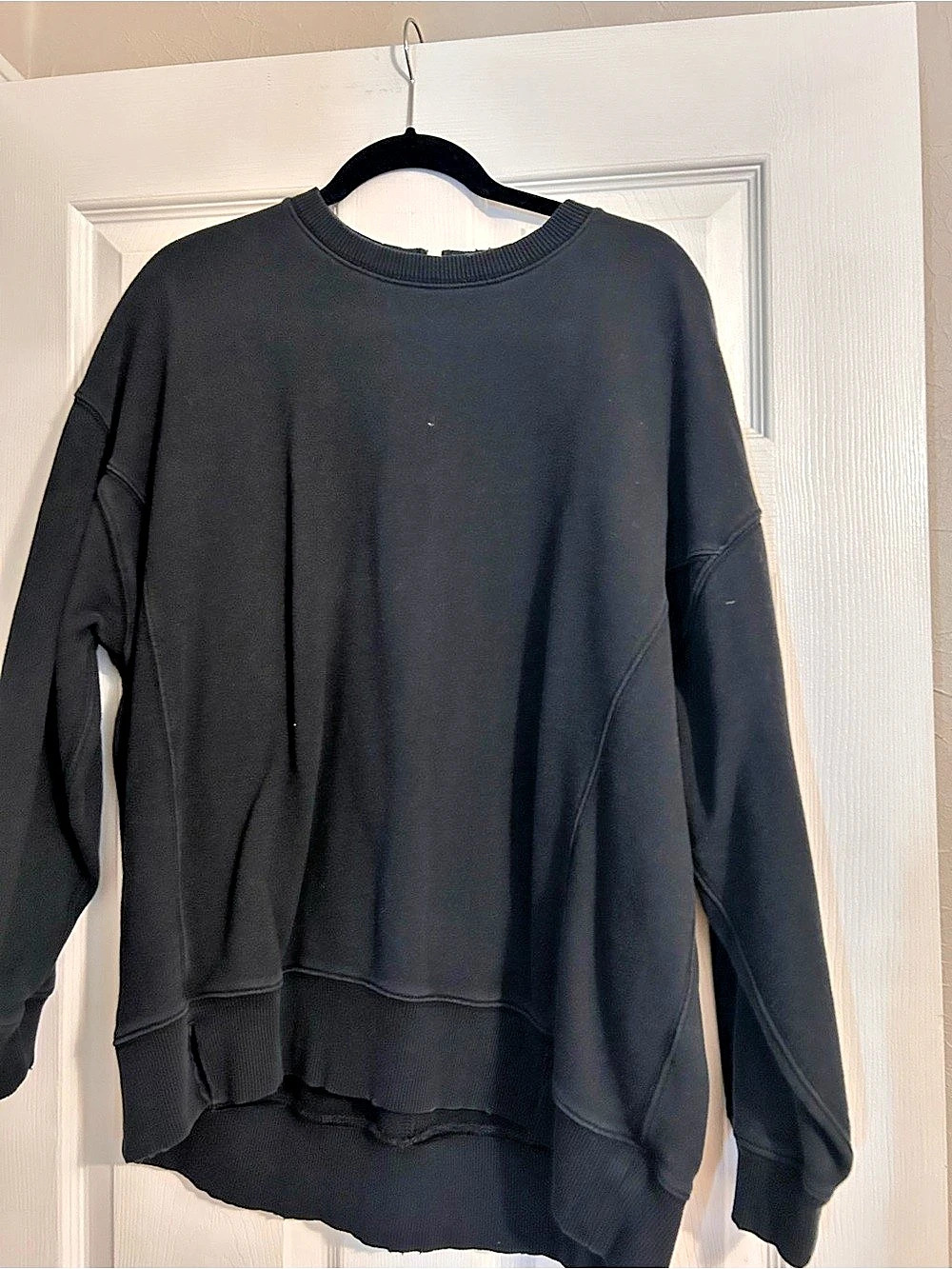 Aerie Black Sweatshirt Size Medium